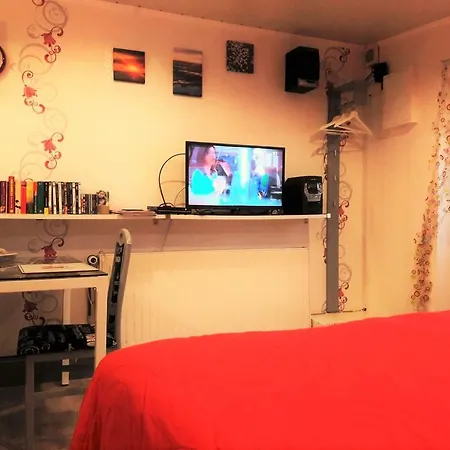 شقة Studio Garz *